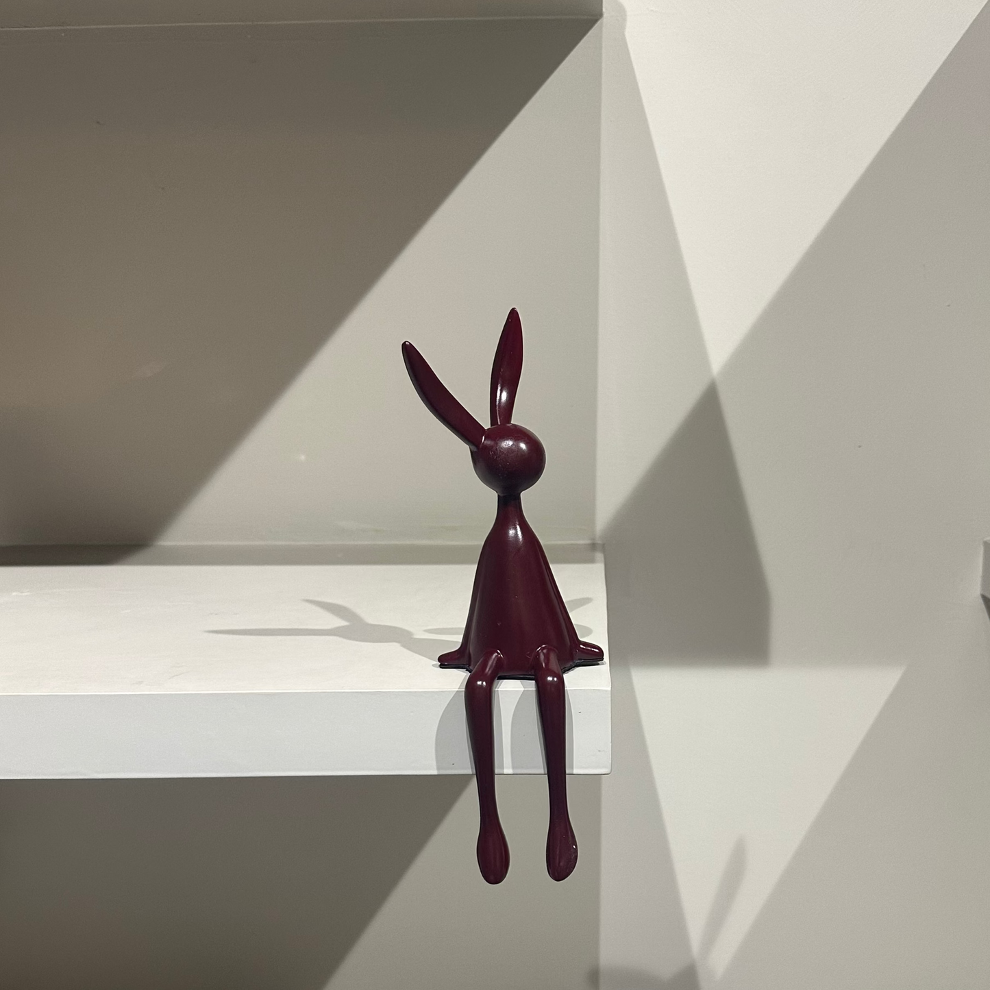 Aminus Rabbit Maroon Artefact