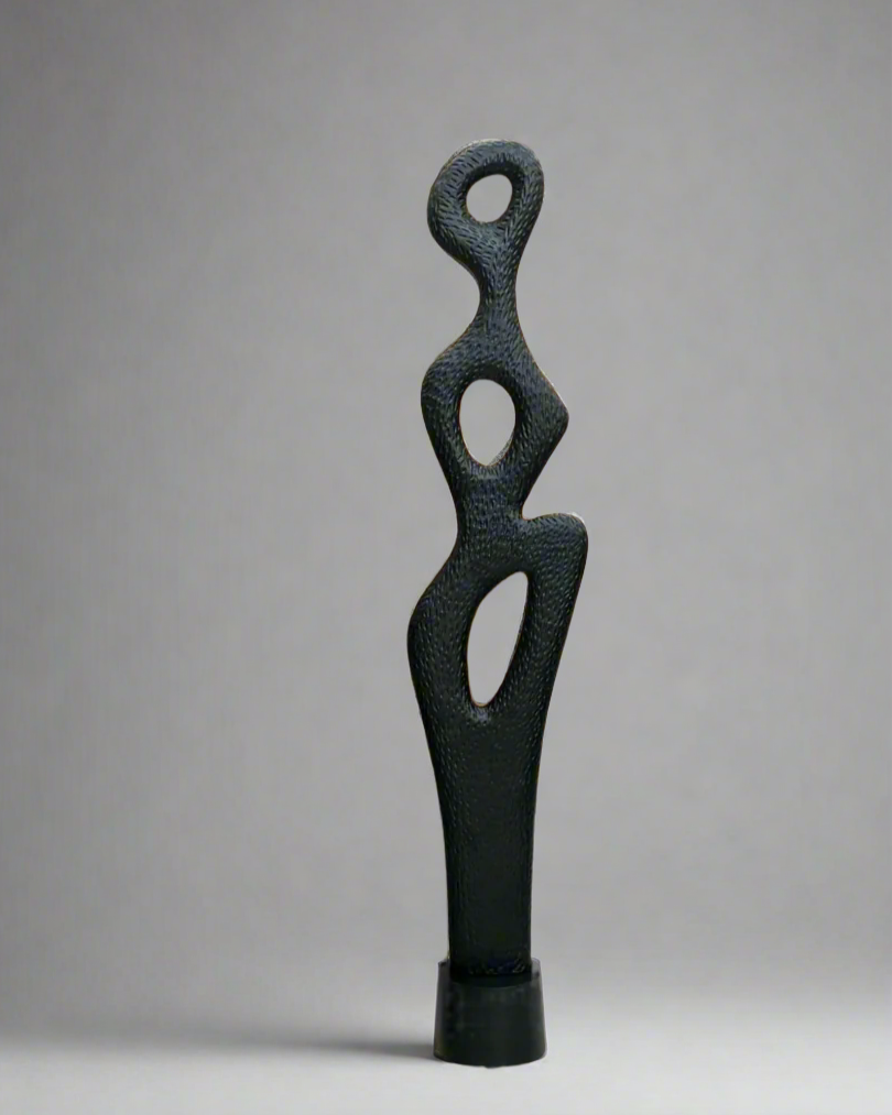 Aman Metal Abstract Sculpture for Living Room (5 Feet)