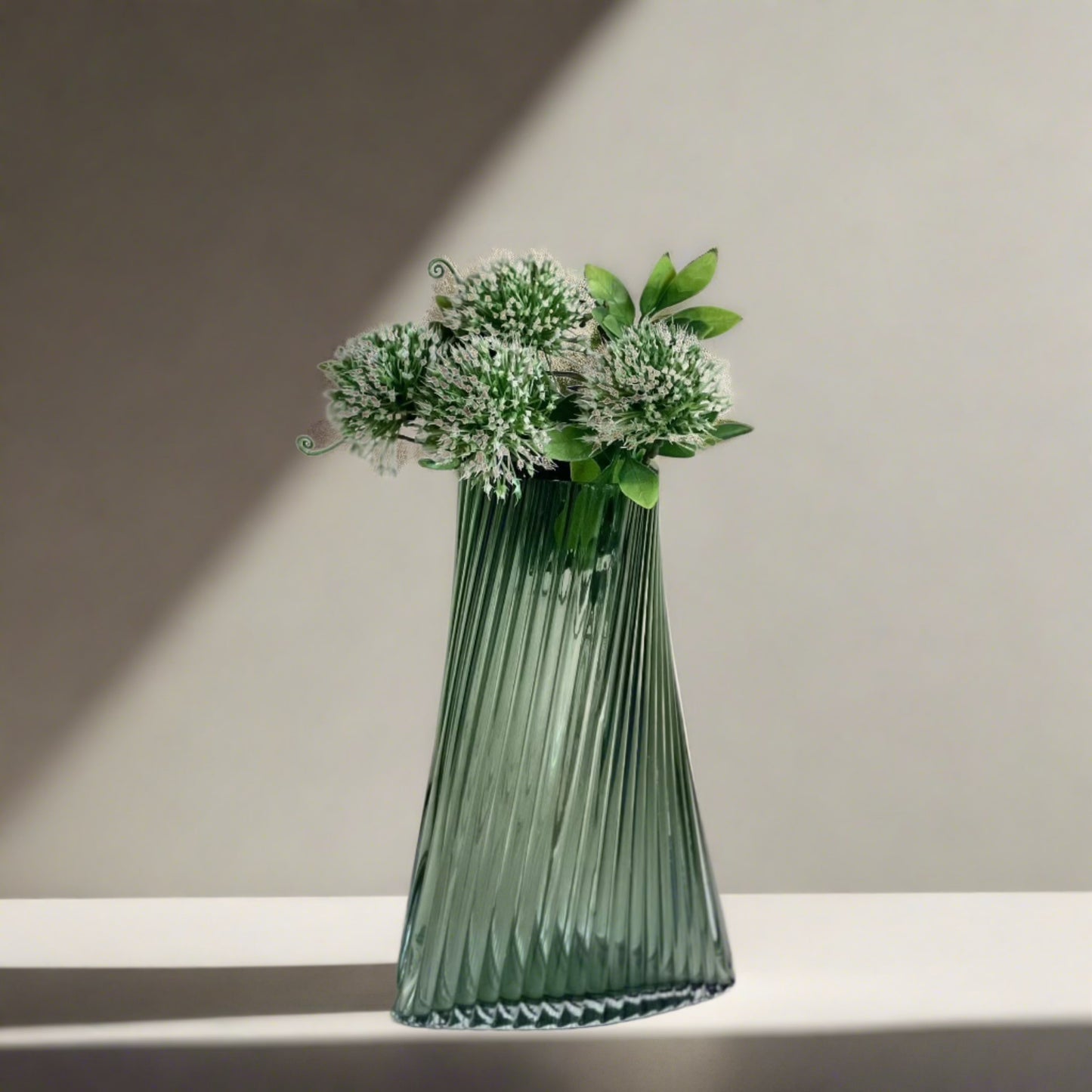 Mangata Green vase (Small)