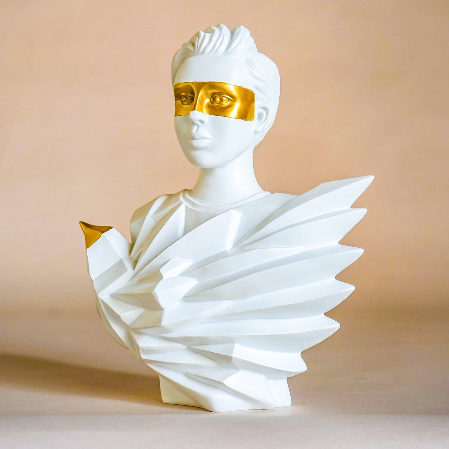 Indomitus Lady sculpture