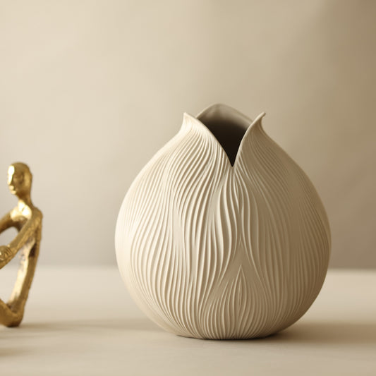 Ammil Living Room Cream Vase
