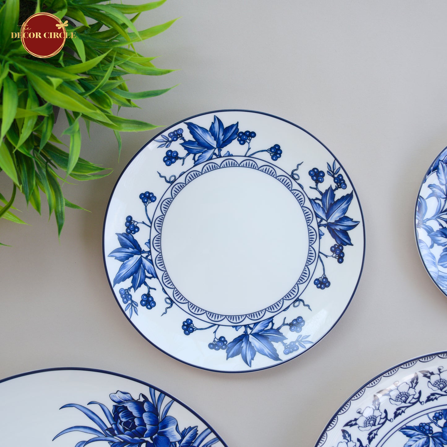 Kheima Blue Paradise Luxury Dinnerset ( Set of 28 pcs)