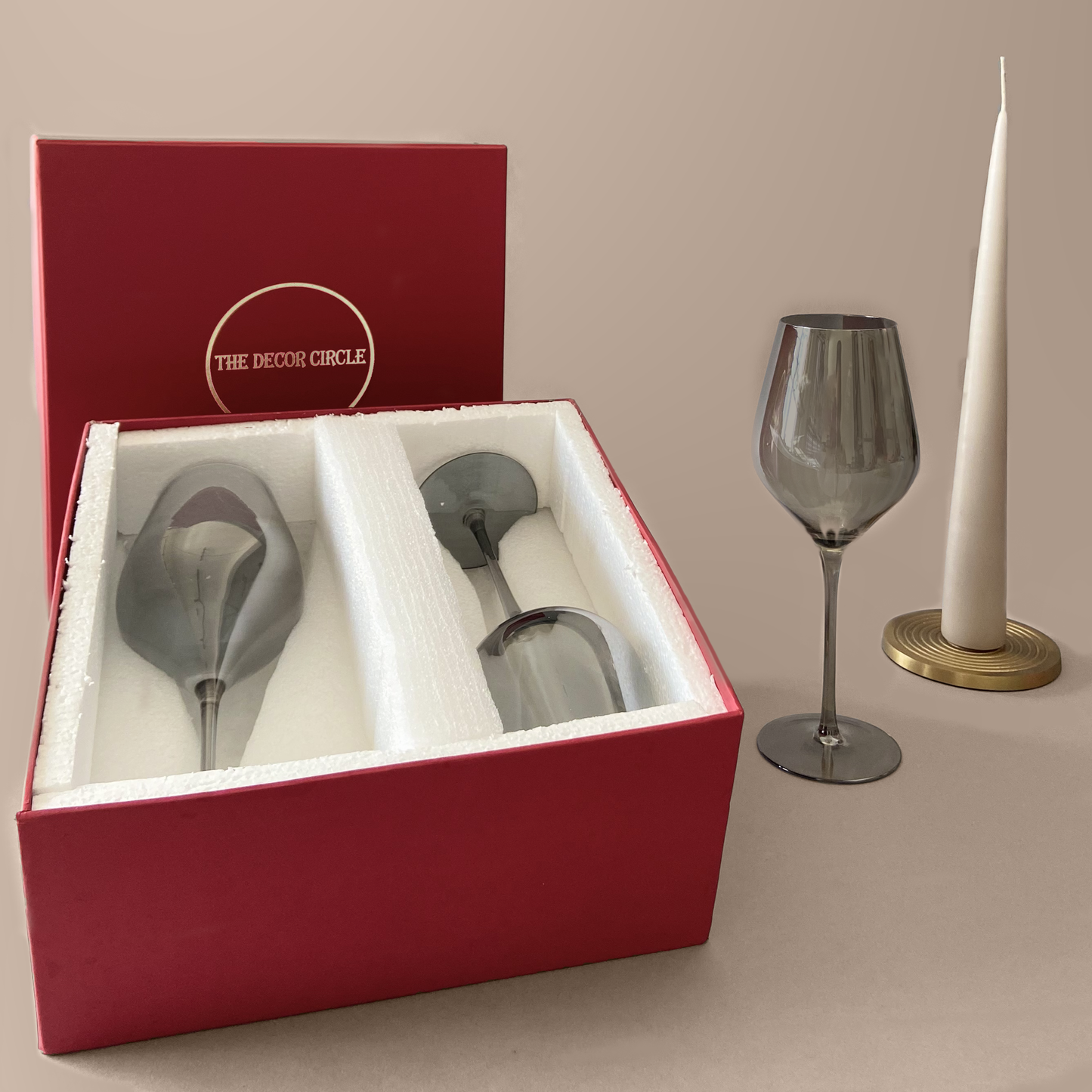 Gift hamper Smokey White Wine Glasses (Set of 2)