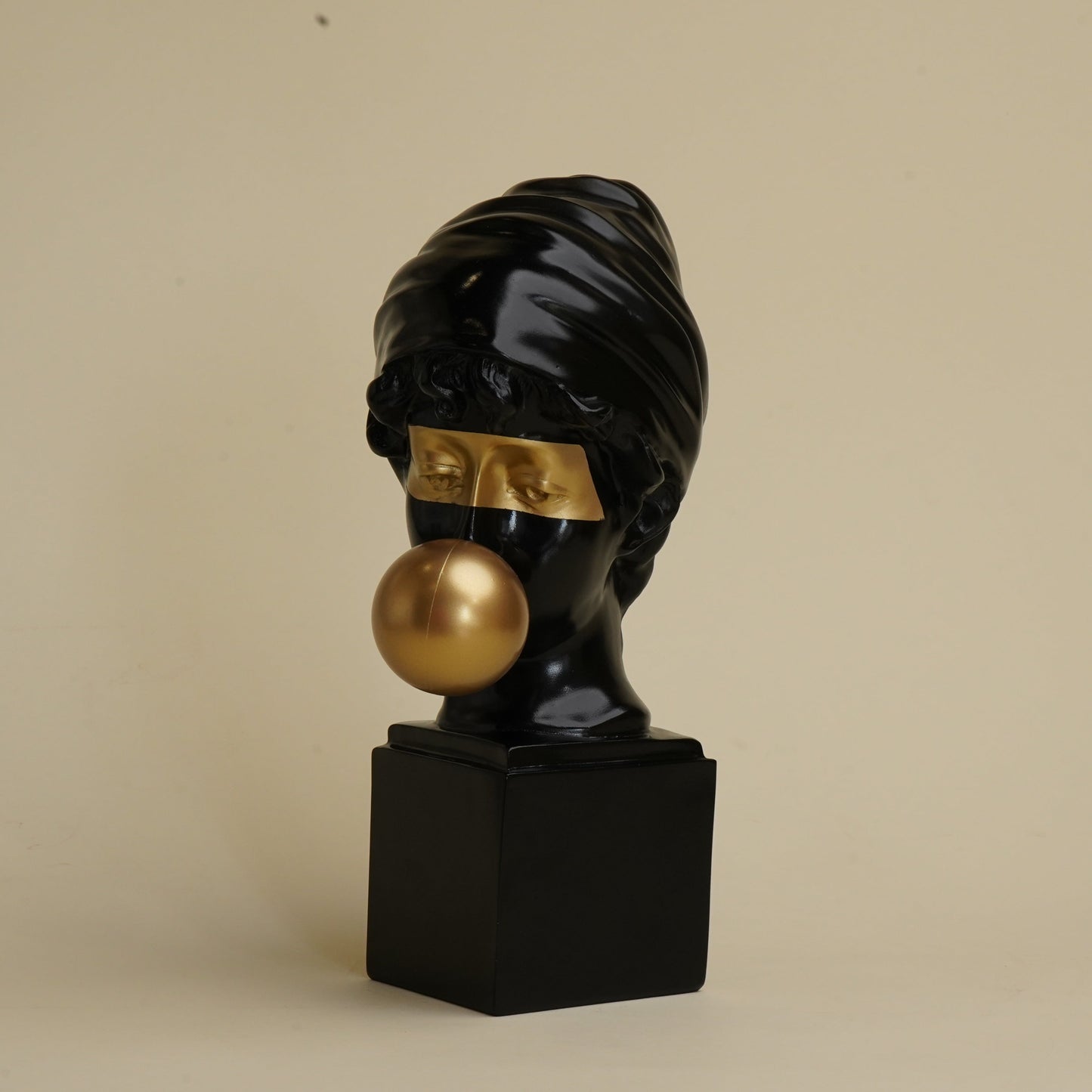 Close-up view of handcrafted Roman Lady bust statue for living room décor