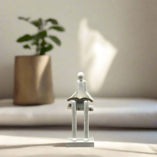 Liber Reading Man – White & Gold Resin Sculpture | The Decor Circle