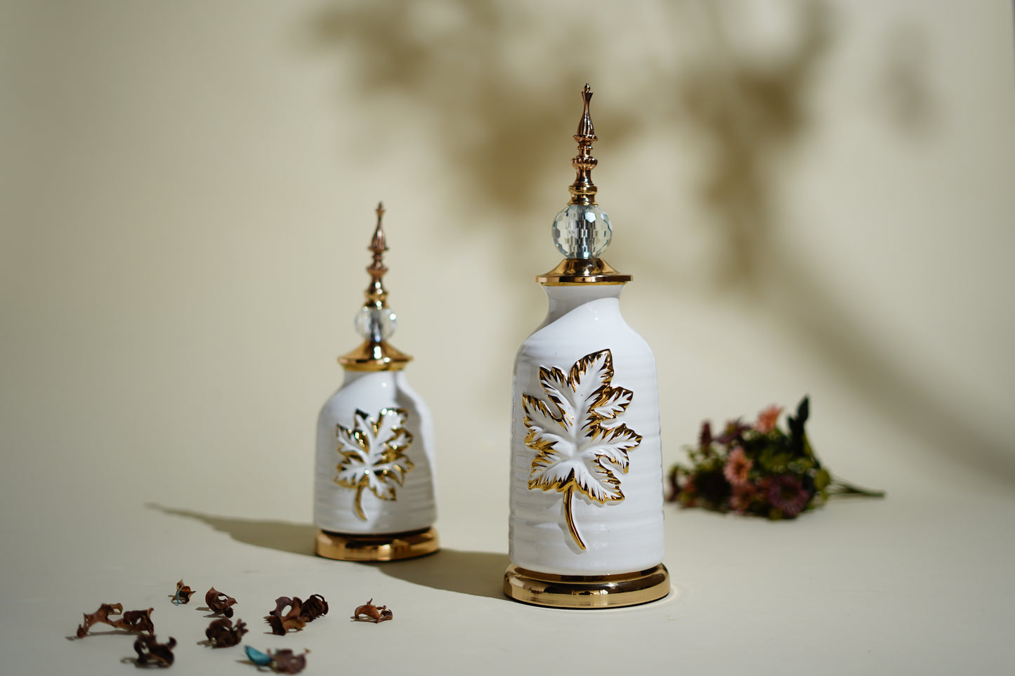 White Gold Leaf Antique Decor Showpiece (Set of 2)