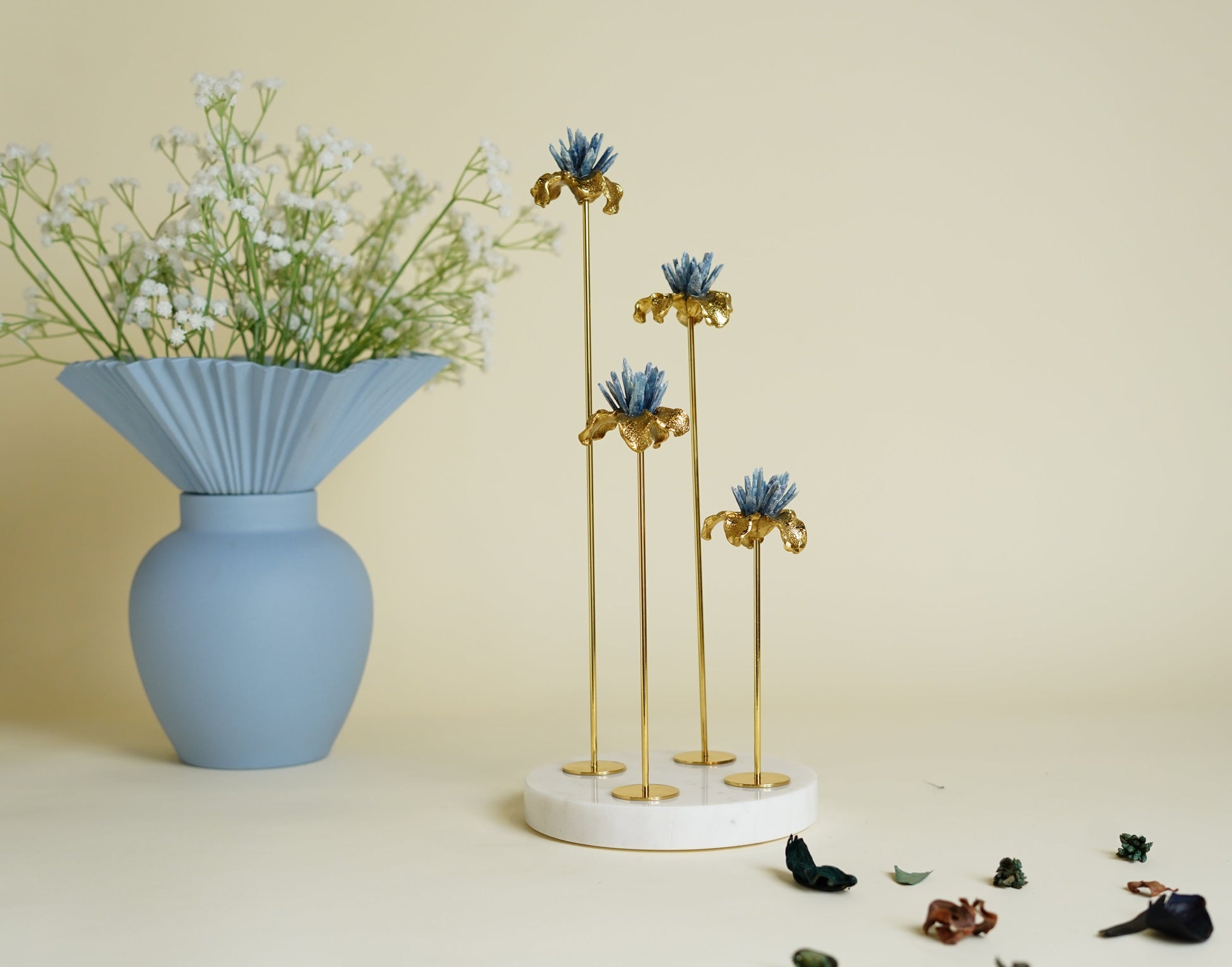 Calta Crystal Brass Flower Showpiece