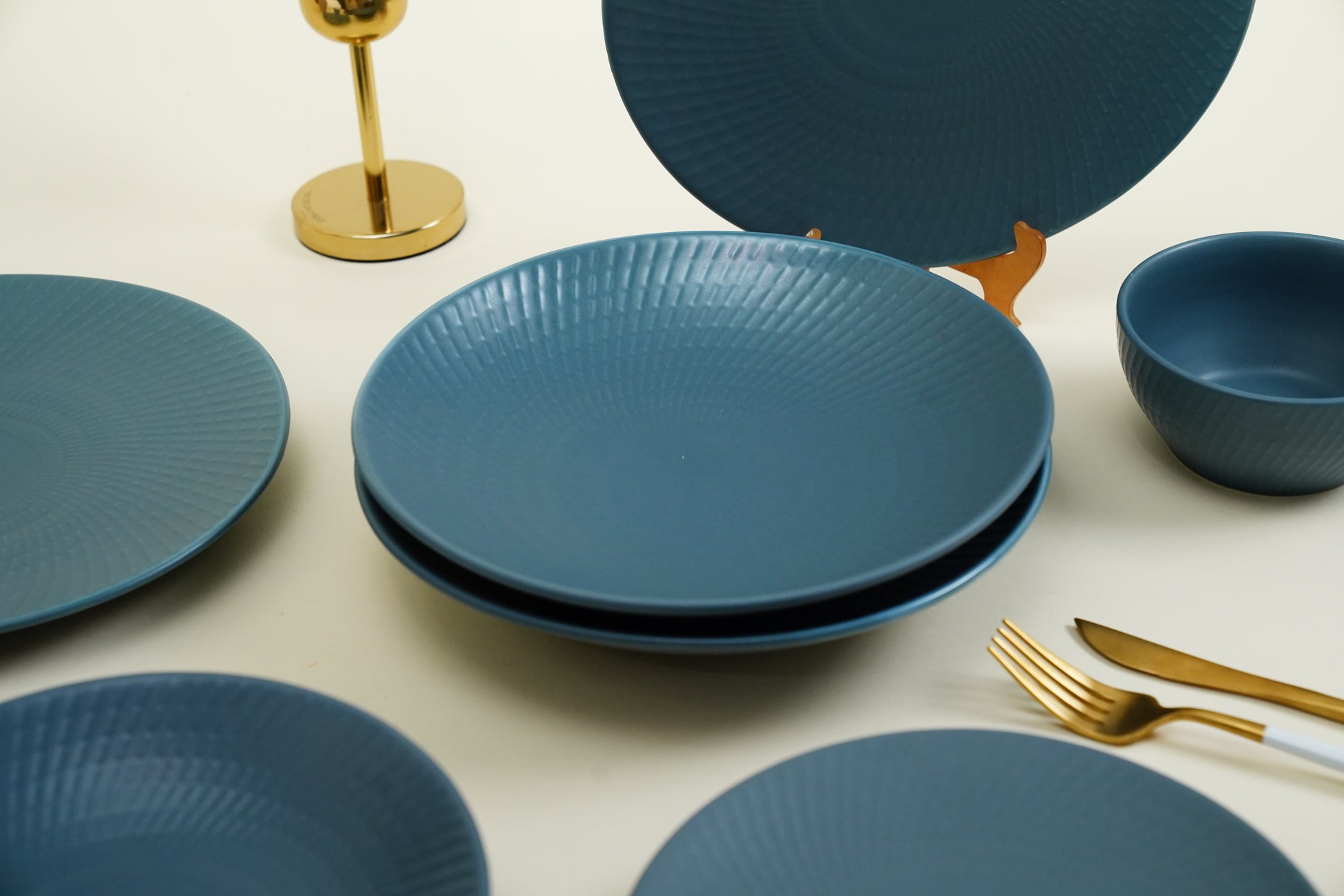 Mangata Blue Ceramic Dinnerset (Set of 8 Pcs)