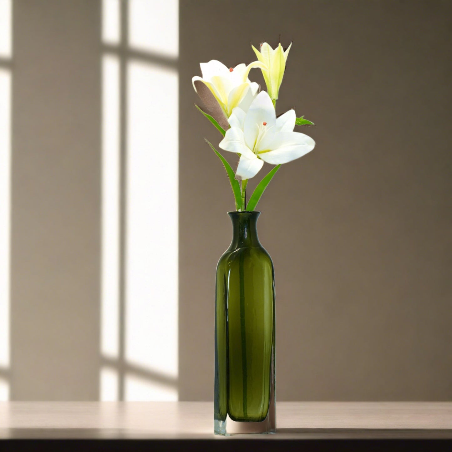 Viridis Sleek Tall Glass Vase (Large)