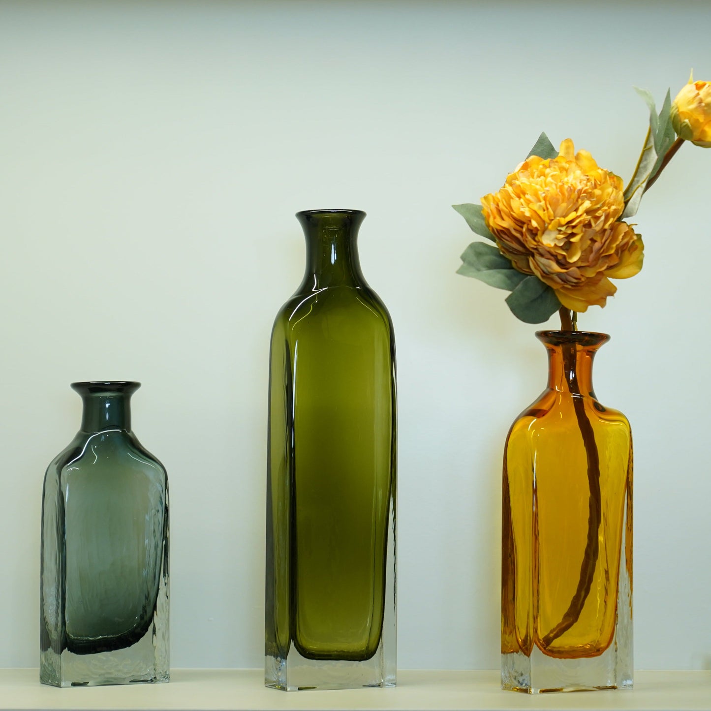 Viridis Sleek Orange Glass Vase (Medium)