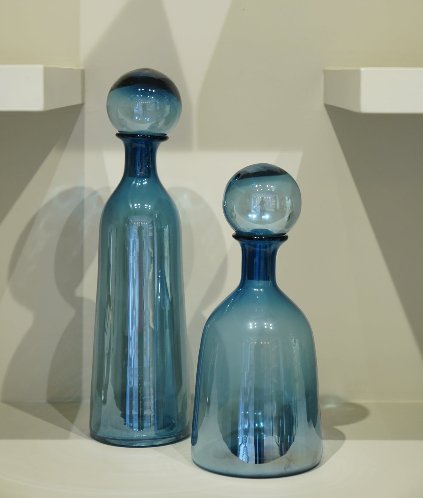 Amina Blue Glass Decorative Showpiece (Small)