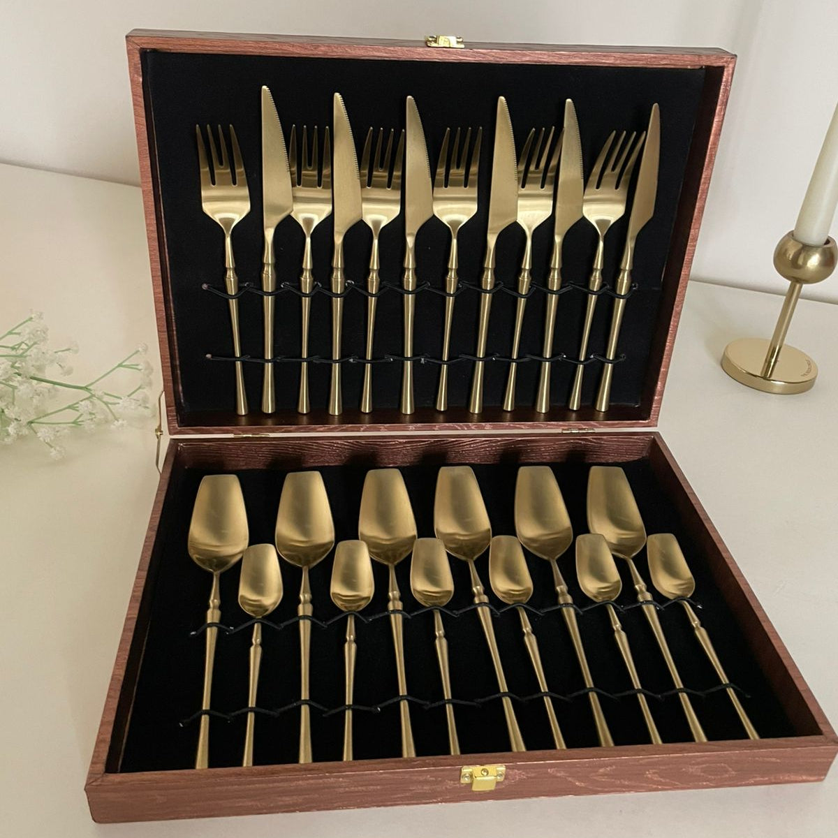 Indomitus Gold Flatware Set (Set of 24pcs)