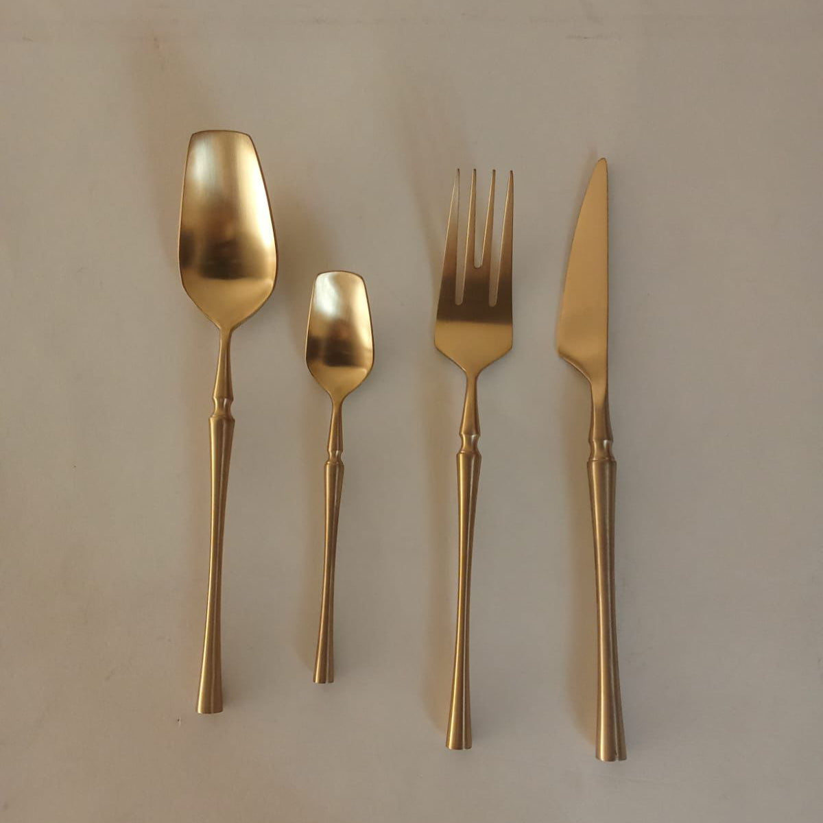 Indomitus Gold Flatware Set (Set of 24pcs)