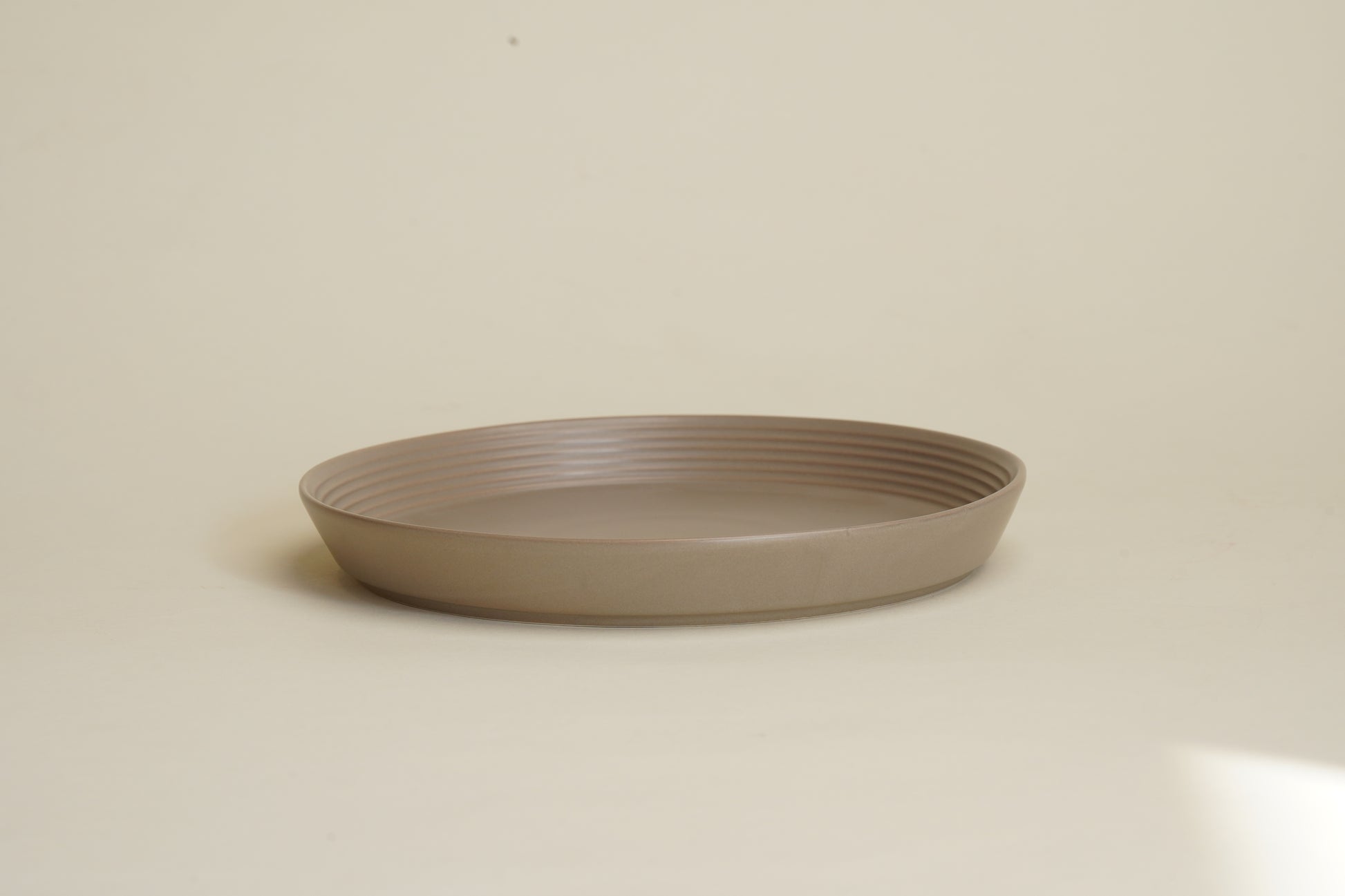 Elysian Brown Starter plate (8 inches)