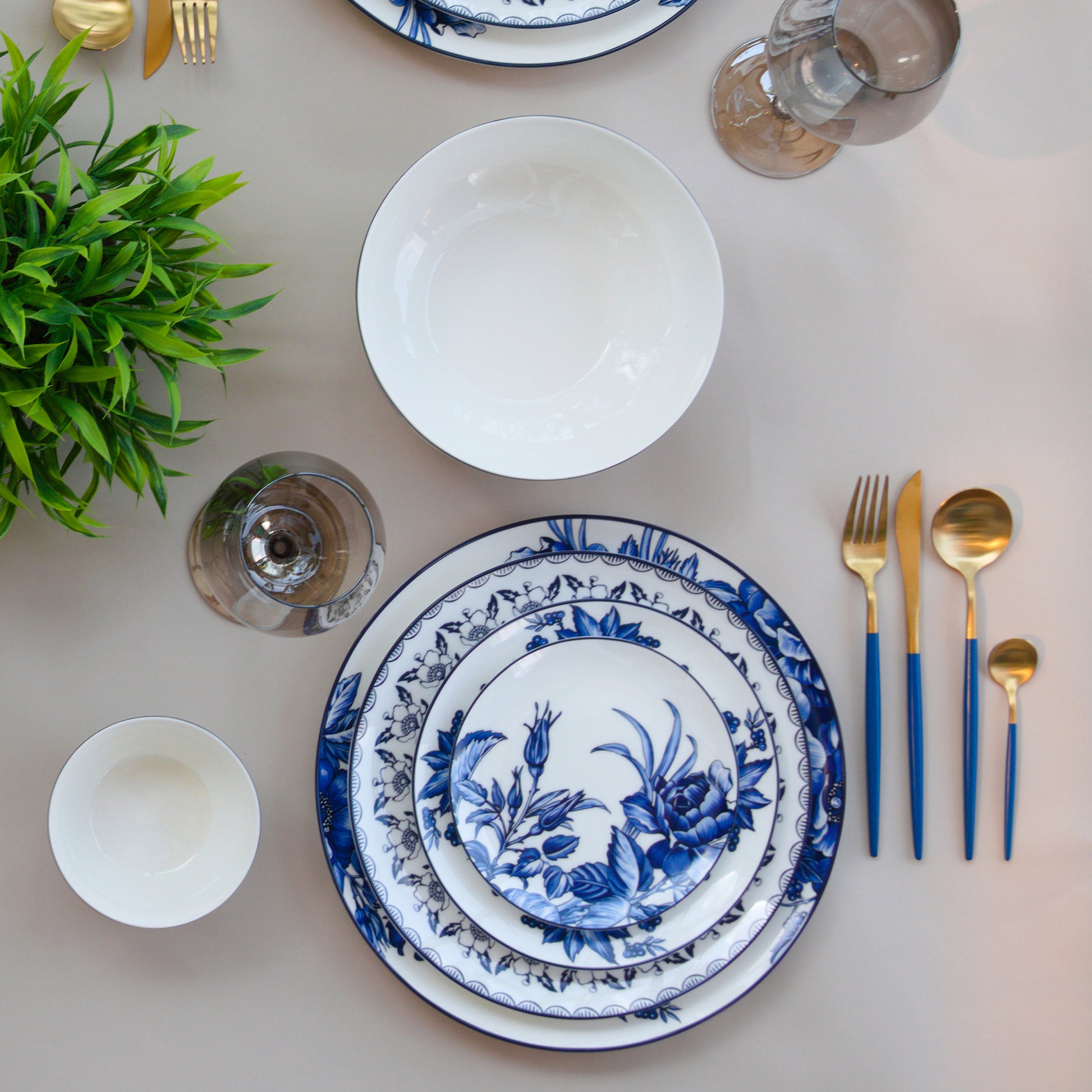 Kheima Blue Paradise Luxury Dinner Set (Set of 27 pcs) - The Decor Circle
