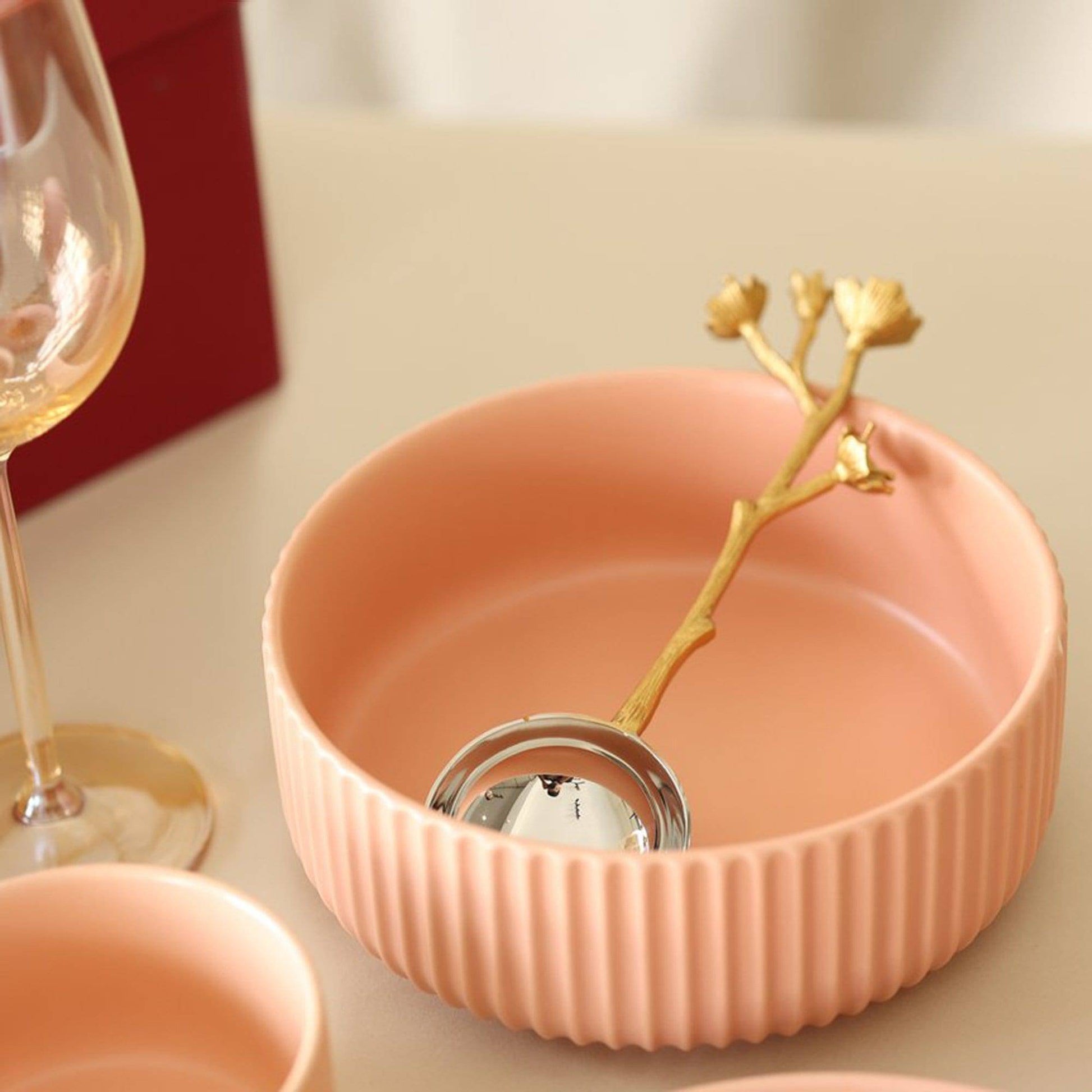 Apricus Pink Serving Bowl (Large)