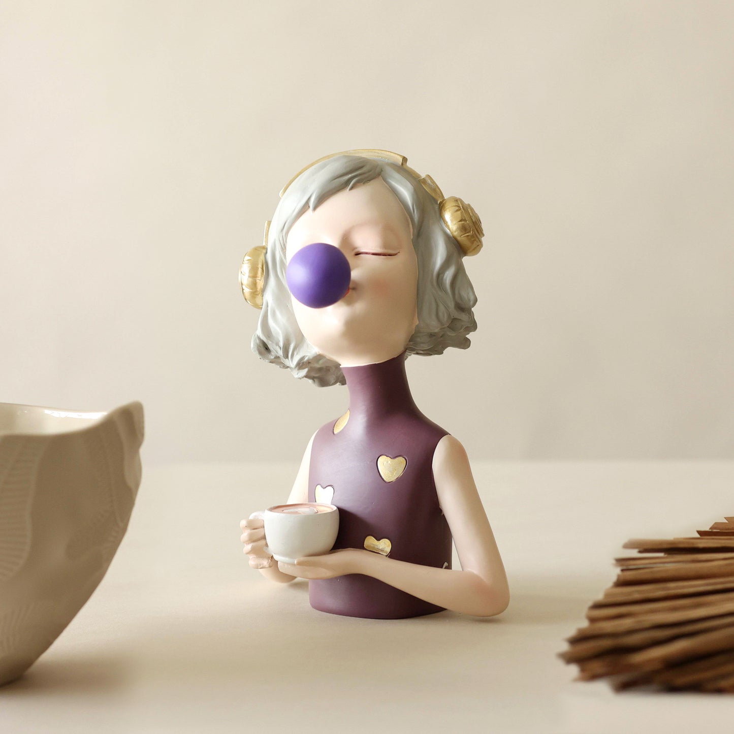 Living Room Coffee Girl Sculpture