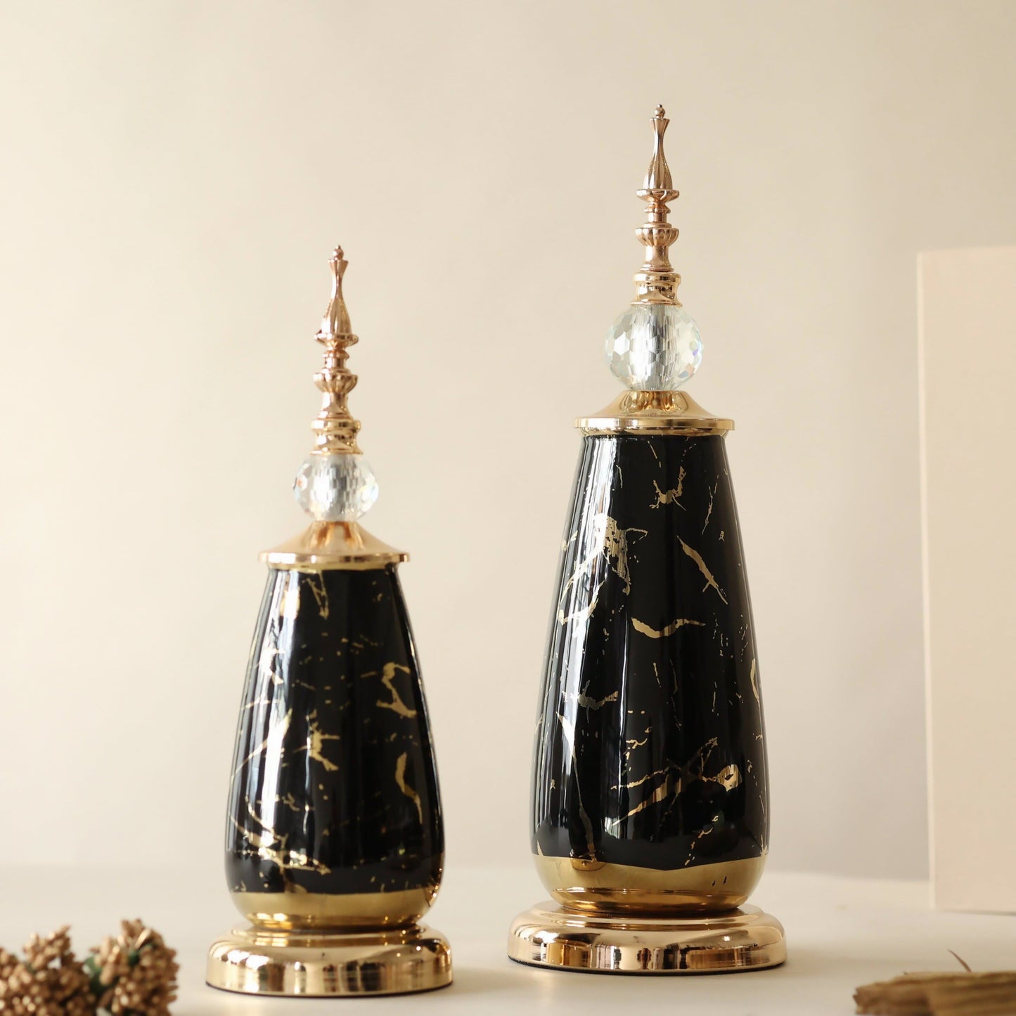 Gold Black Antique Decor Showpiece (Set of 2)