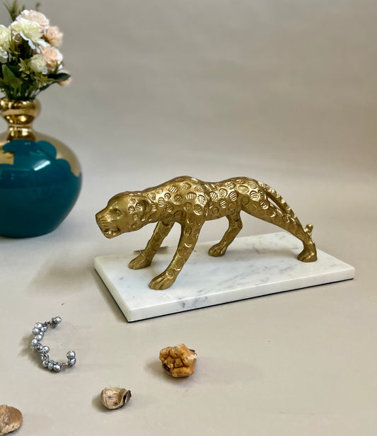 Augustus Leopard Table sculpture