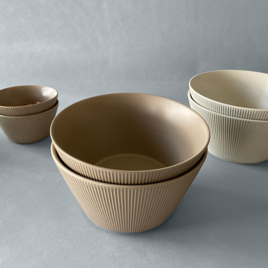 Elysian Light brown Serving Large Bowl