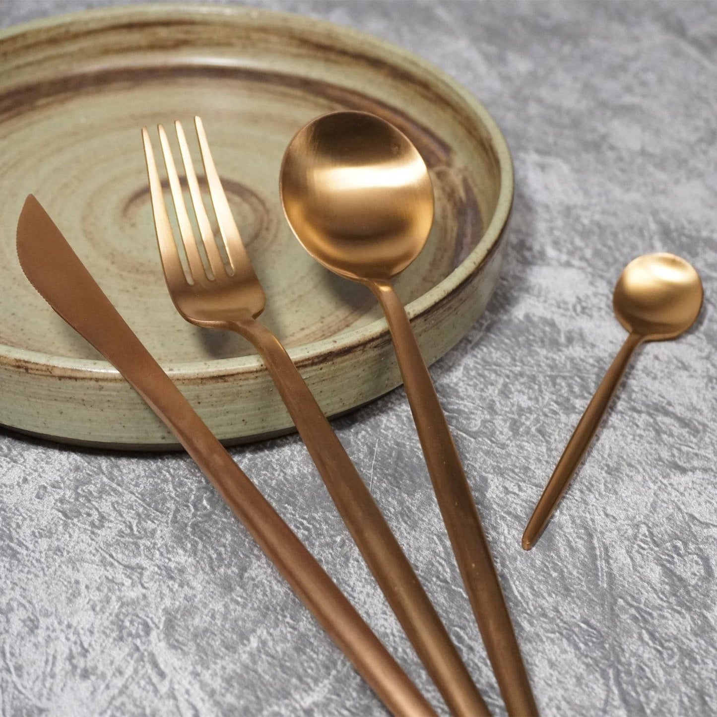 Nordic Dining Rose Gold Cutlery Set - The Decor Circle