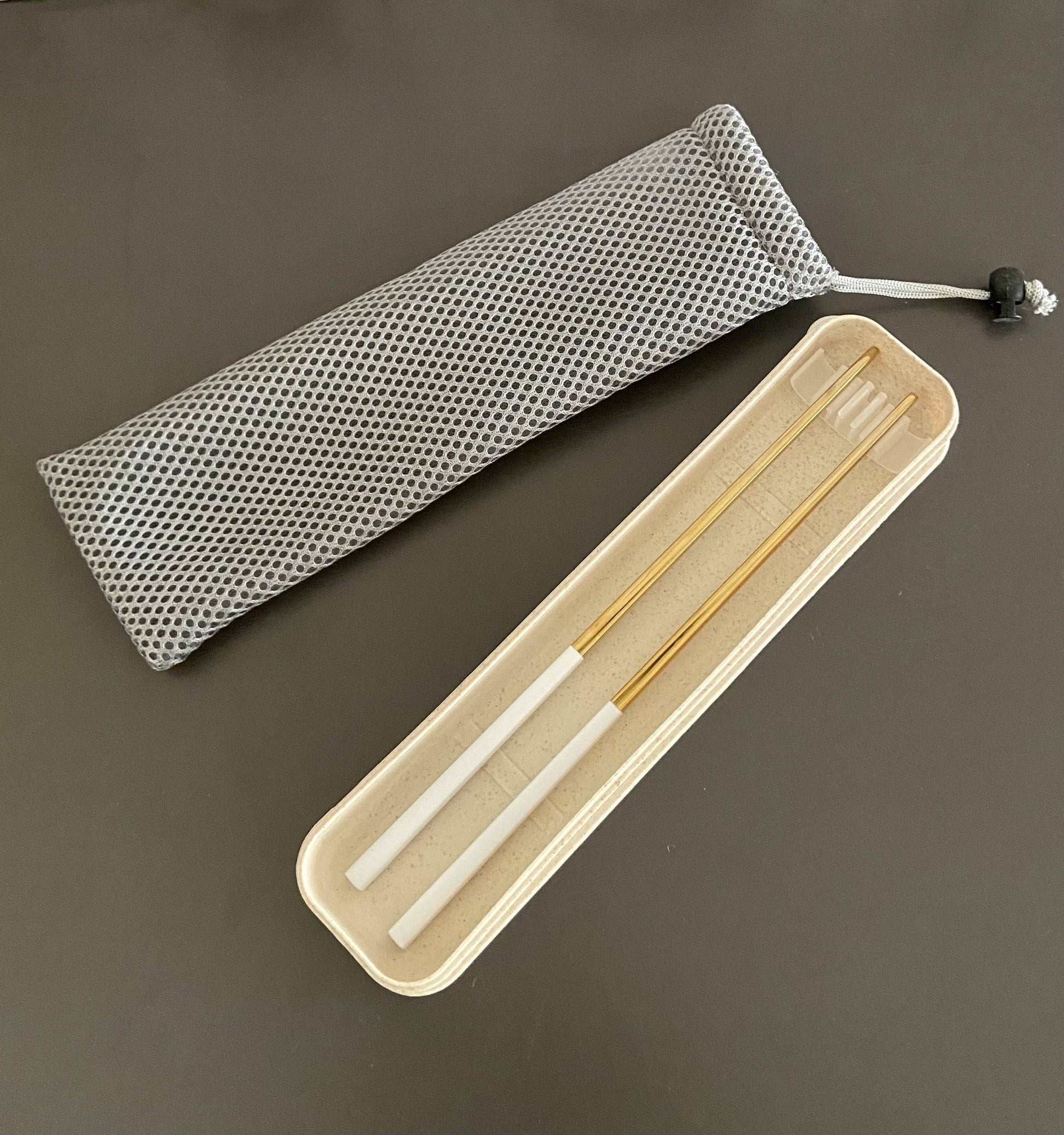 Nordic White Gold Chopsticks Cutlery - The Decor Circle