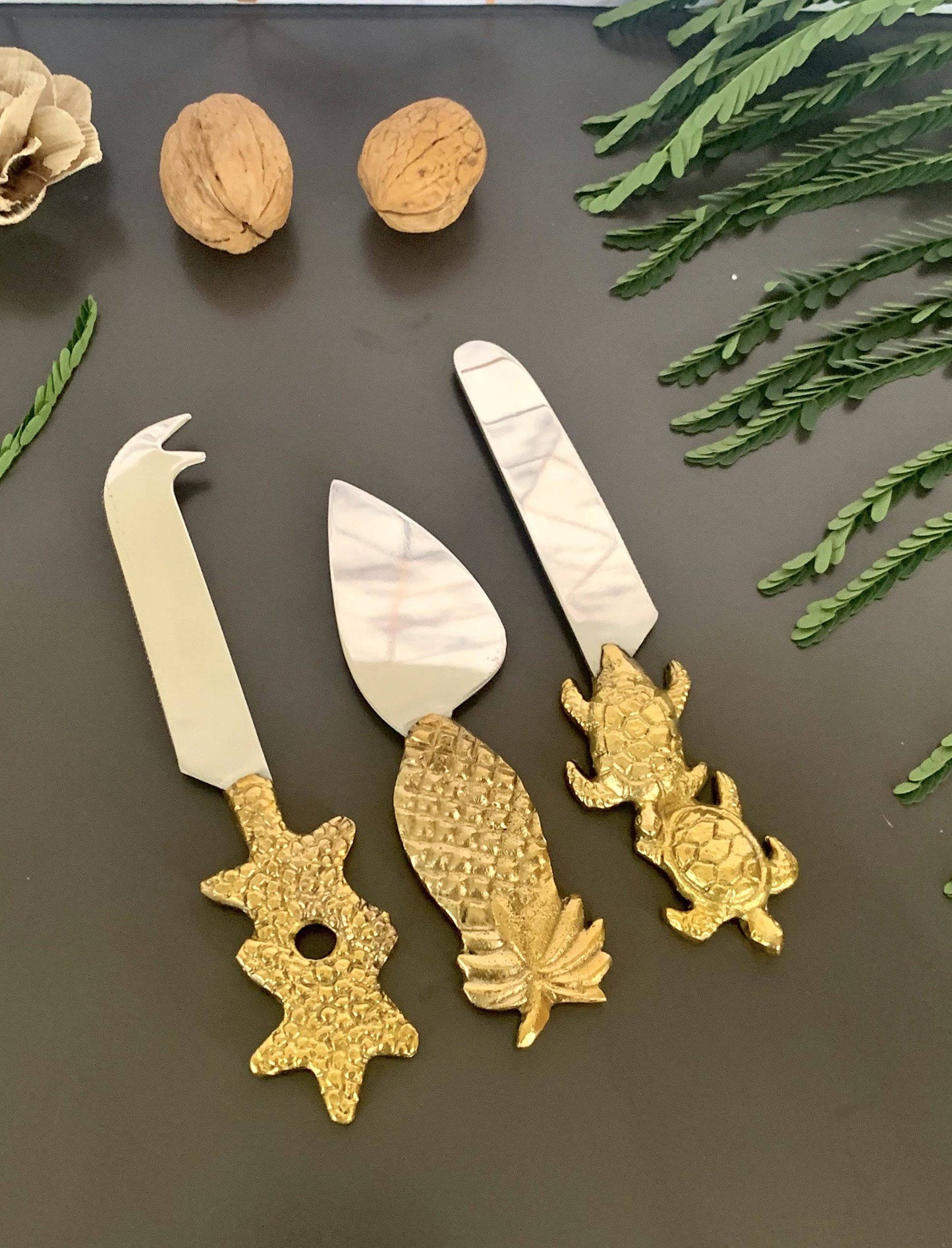 Tropical Sea Stainless Steel Cheese Knives (set of 3) - The Decor Circle
