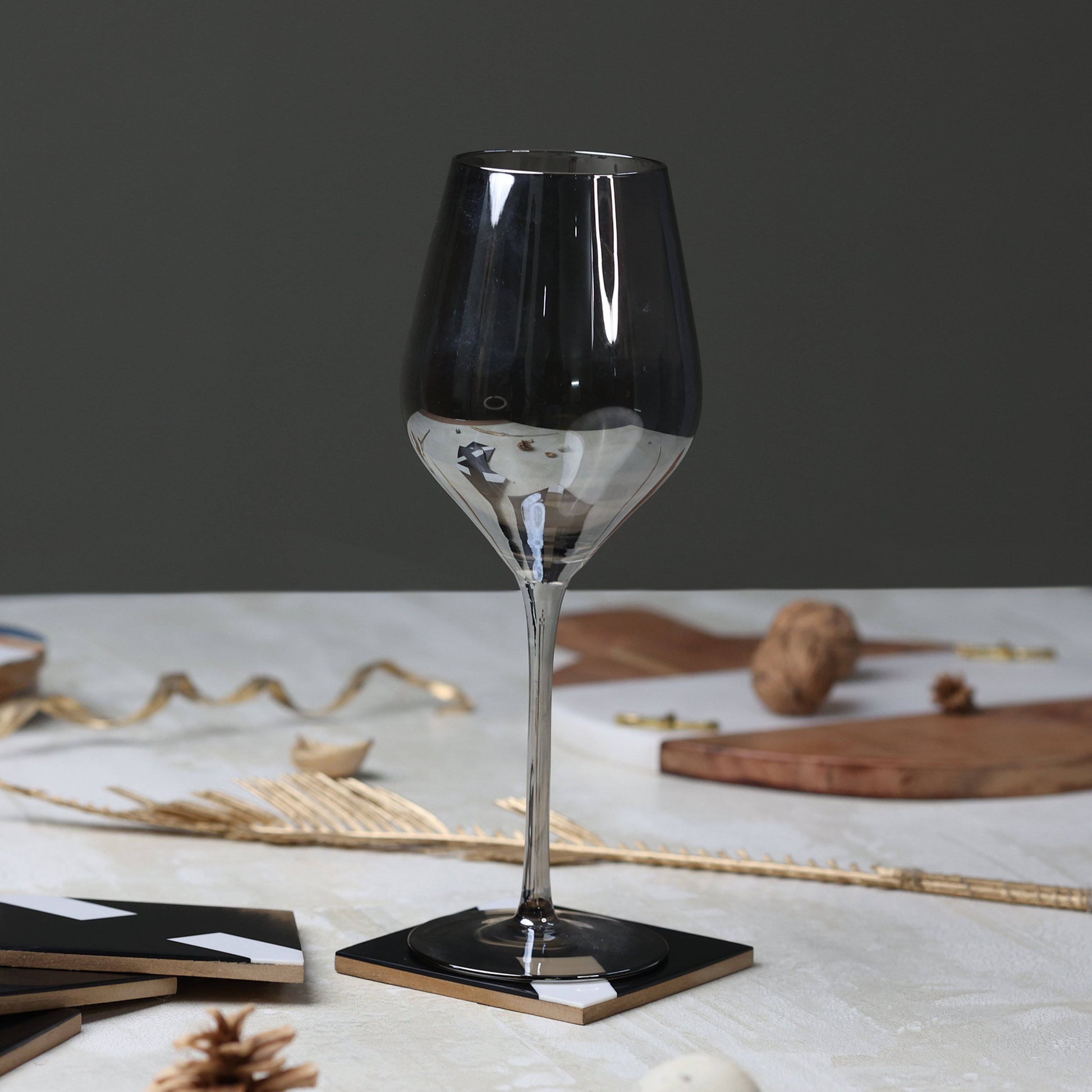Gift hamper Smokey White Wine Glasses (Set of 2)