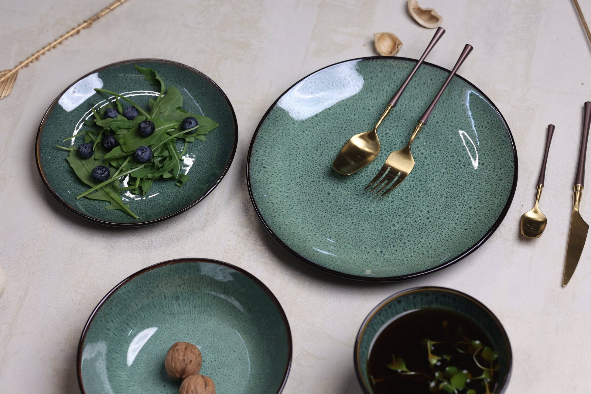 Luxury Inpensus Dinnerset Ceramic Green Serving Bowl (Large) - The Decor Circle