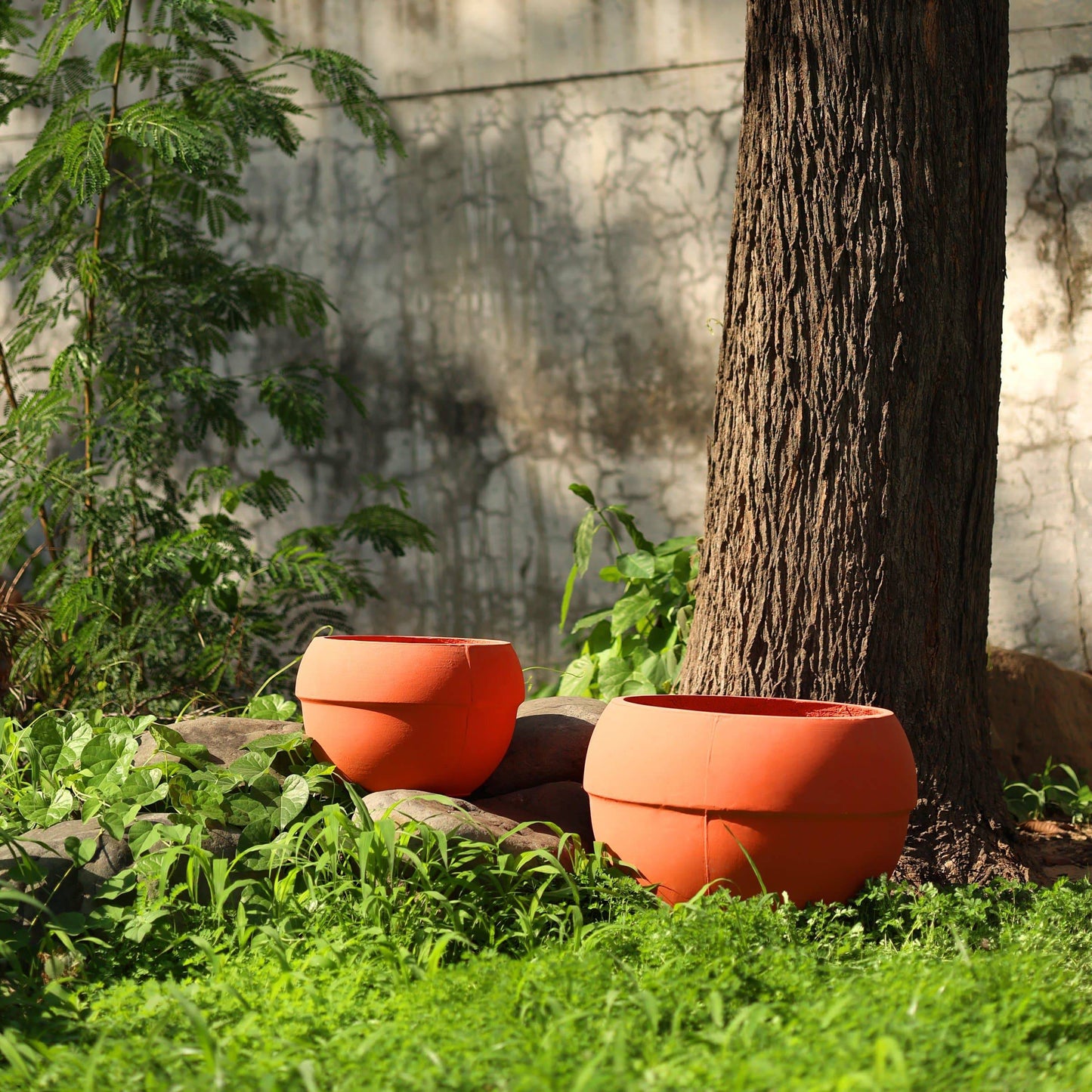 Garden Concrete Terracotta Round Planter - The Decor Circle