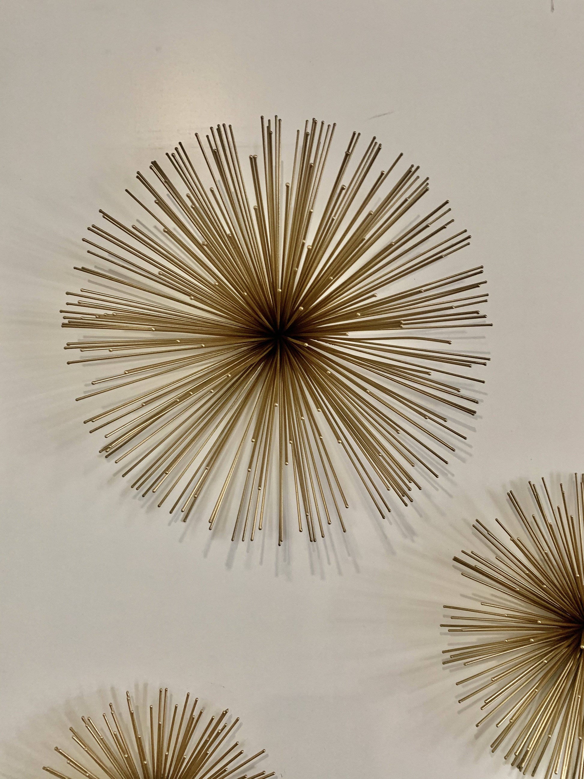 Wall Decor Metal Golden Flowers Wall Spikes (set of 3) - The Decor Circle